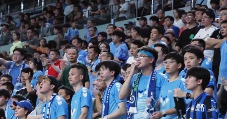 包含凭借一波深圳队,中超成功爆冷,现场教练席炸锅的词条 包含凭借一波深圳队,中超成功爆冷,现场教练席炸锅的词条