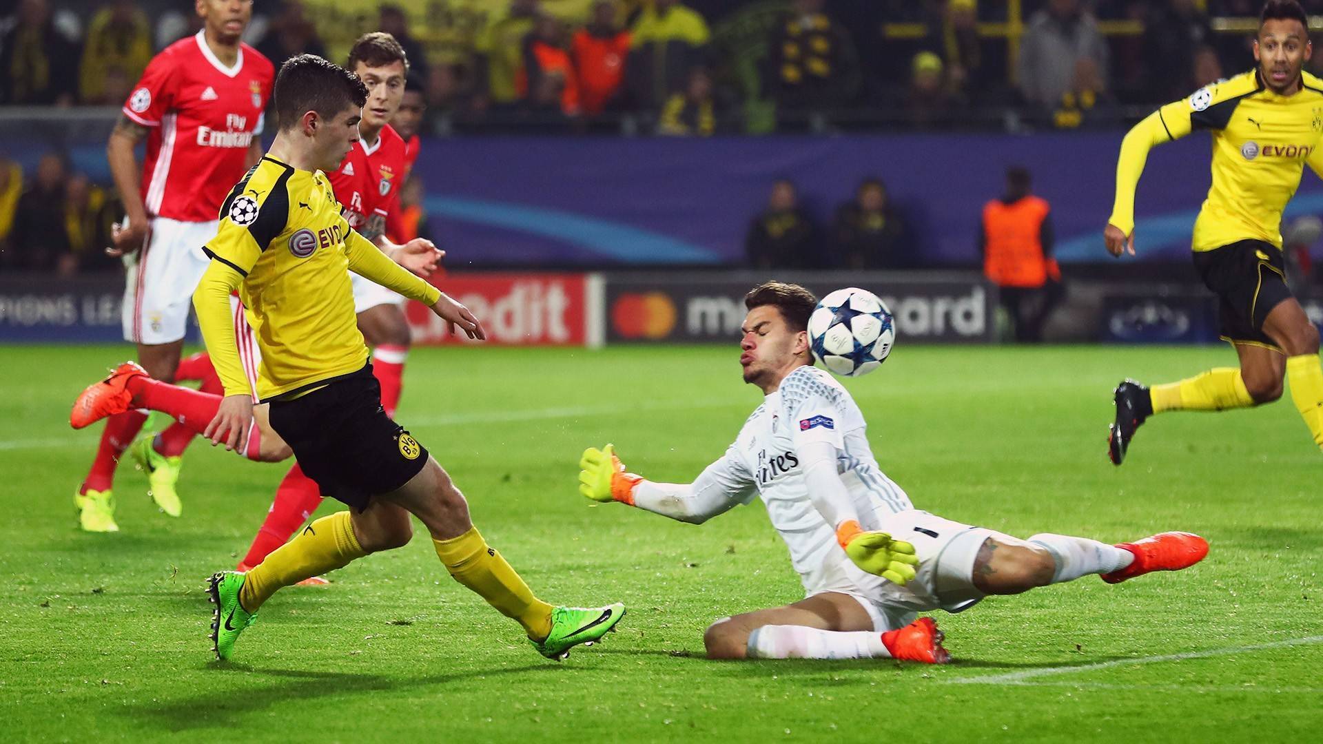 关于欧洲杯预选赛:精彩瞬间总汇,足球风暴席卷的信息 关于欧洲杯预选赛:精彩瞬间总汇,足球风暴席卷的信息