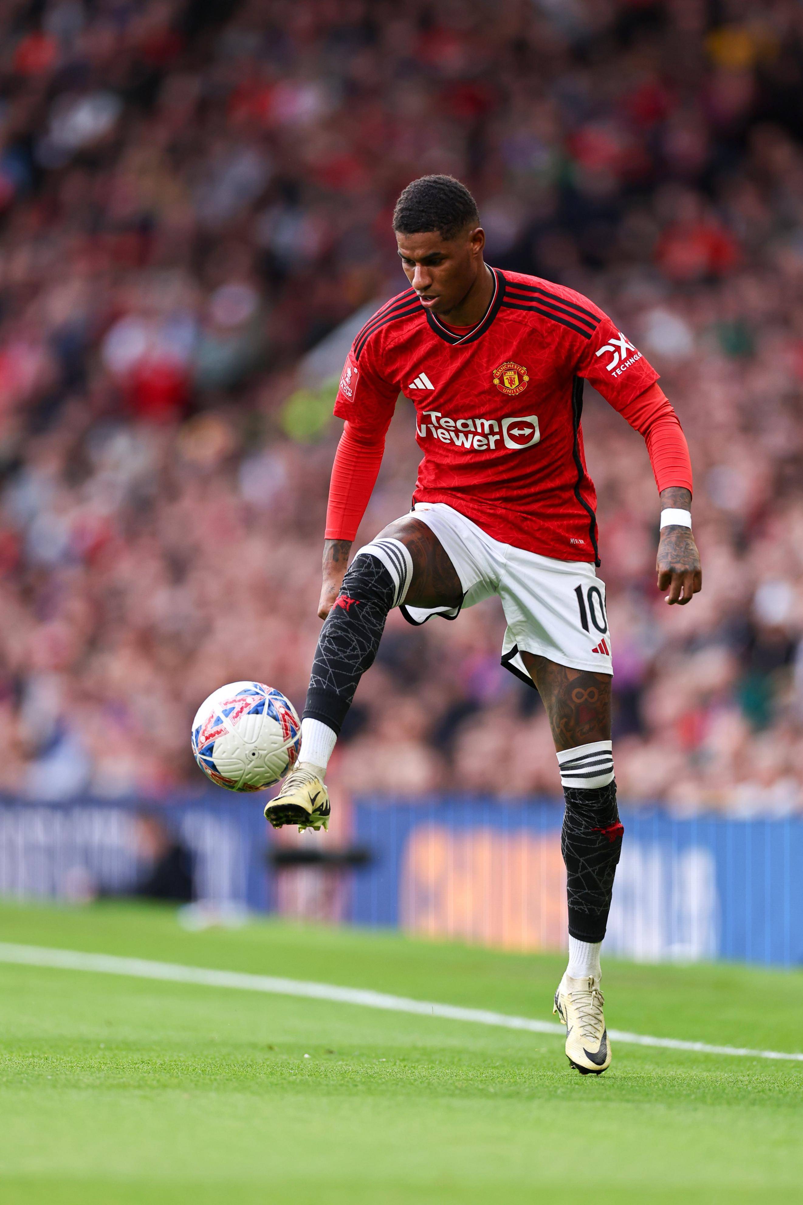 利物浦客场逆转,提前晋级! 利物浦客场逆转,提前晋级!