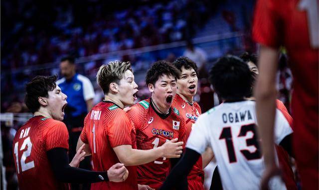 米兰体育网站入口-日本队小组惊险出线，场面十分激烈的简单介绍