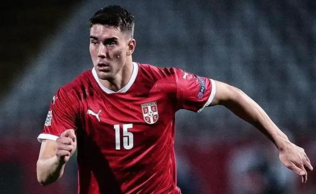 斯洛文尼亚主场战平西班牙,保住出线希望的简单介绍 斯洛文尼亚主场战平西班牙,保住出线希望的简单介绍