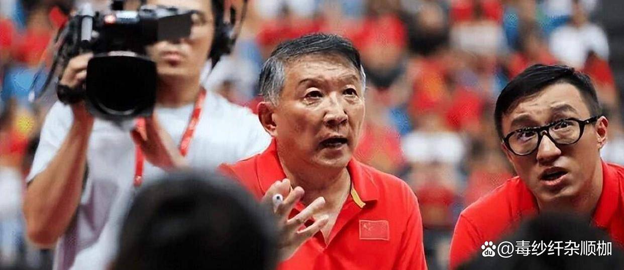 高潮迭起,球员们全力以赴为决赛备战的简单介绍 高潮迭起,球员们全力以赴为决赛备战的简单介绍