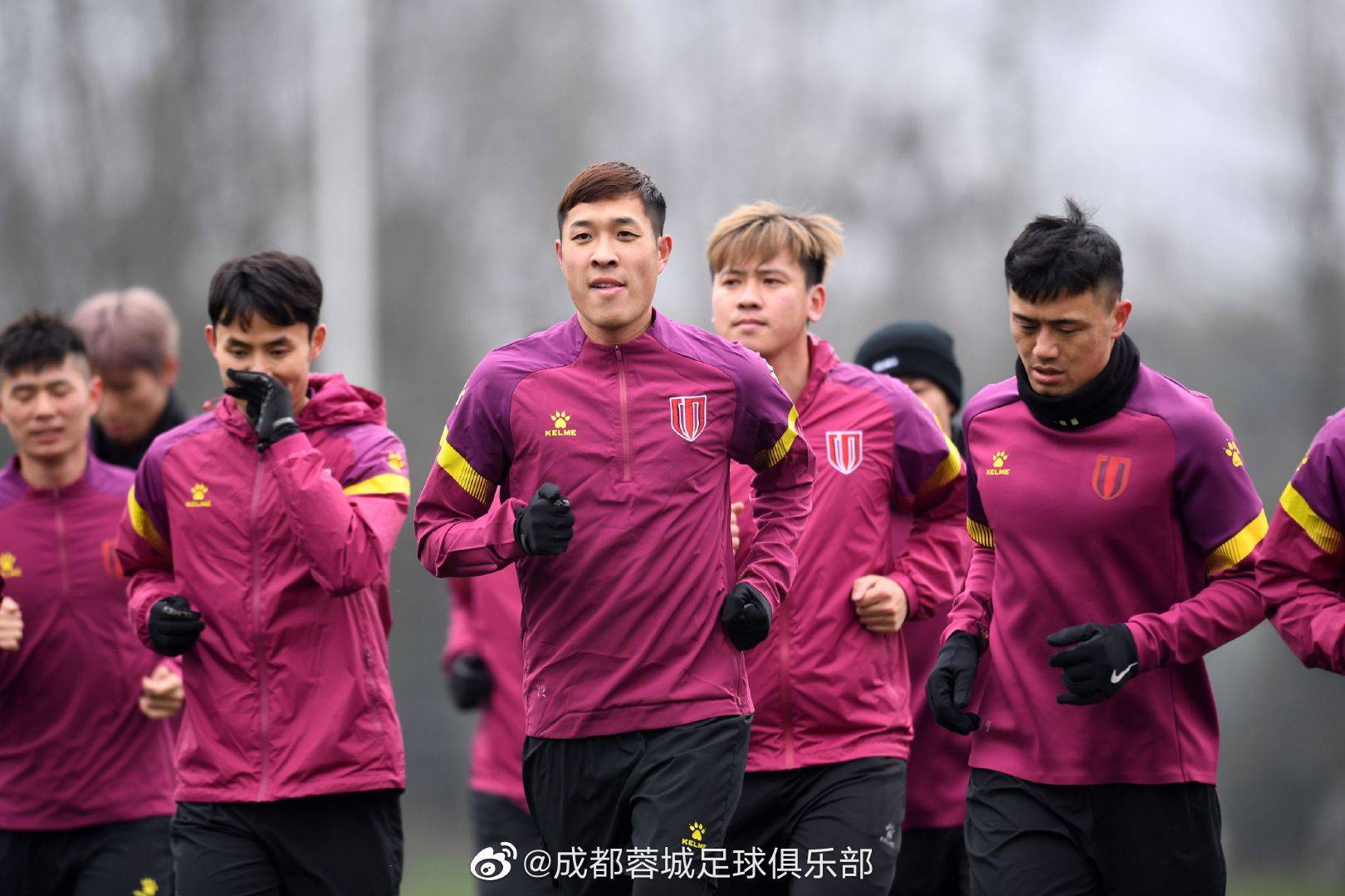 球队备战意志坚定,教练组信心满满的简单介绍 球队备战意志坚定,教练组信心满满的简单介绍