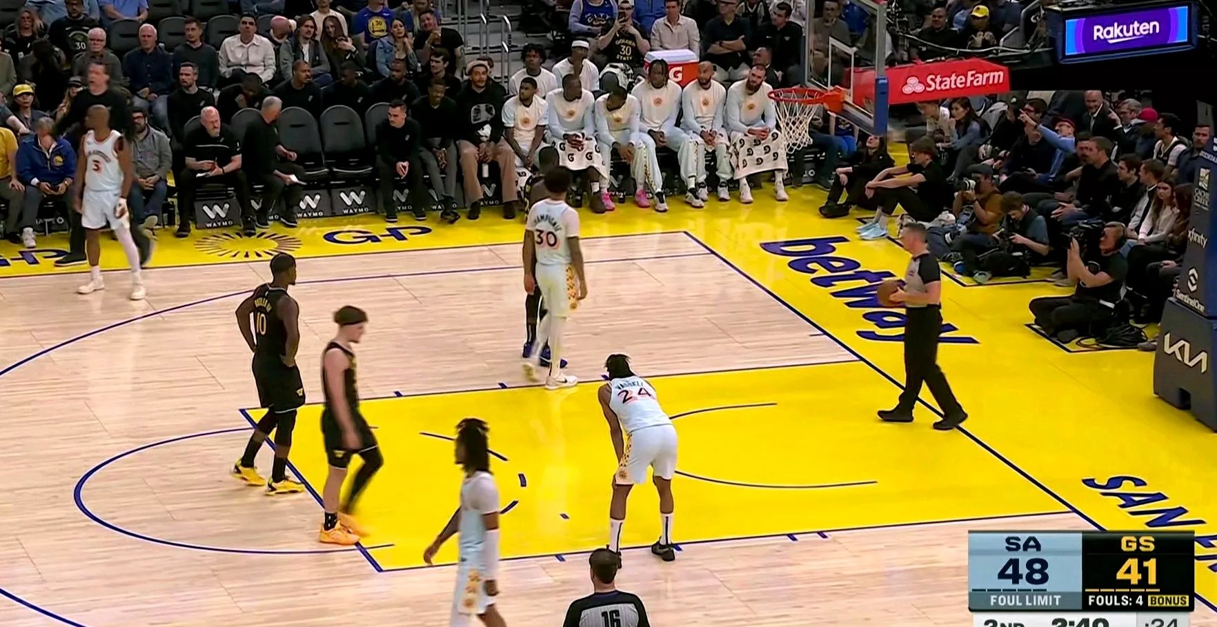 米兰体育网址-包含金州勇士主场惜败圣安东尼奥马刺的词条