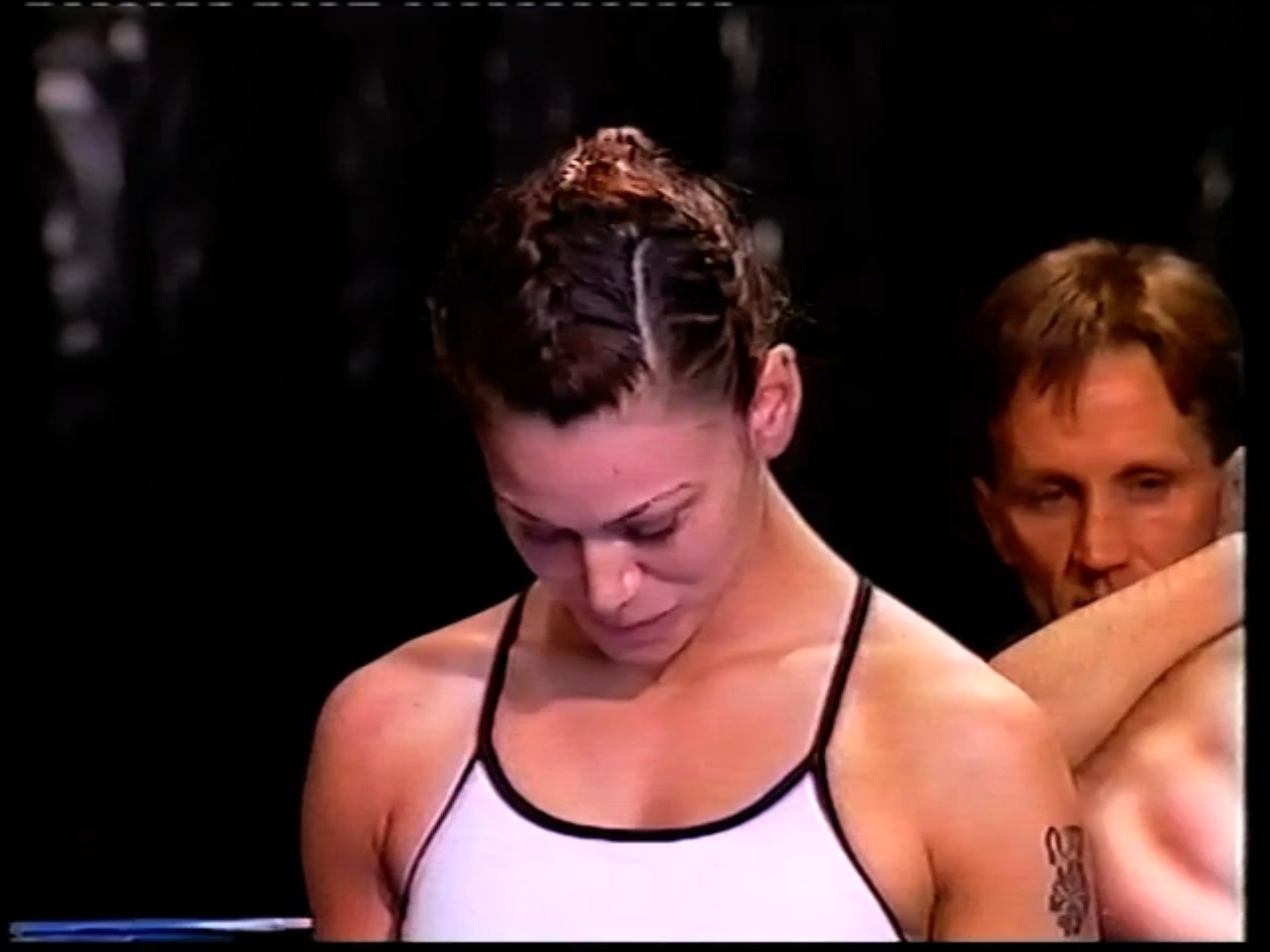 米兰体育培训-摩洛哥女子拳击选手实现历史突破