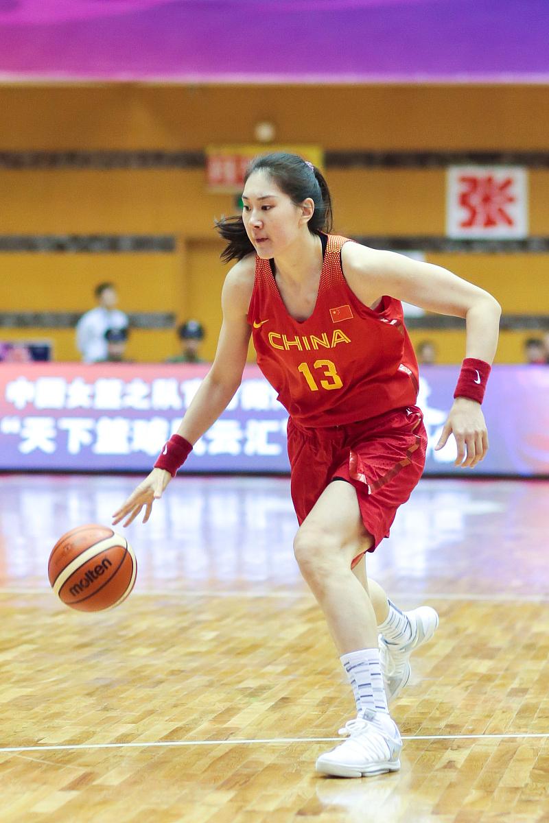 米兰体育地址-东京奥运篮球赛场：中国女篮力挫法国晋级四强的简单介绍