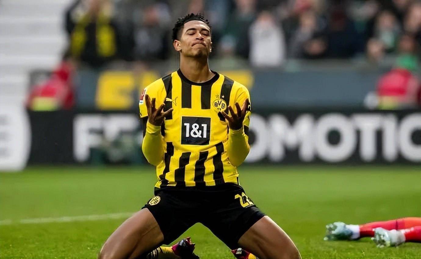 包含多特蒙德失分，晋级前景一片黑暗的词条