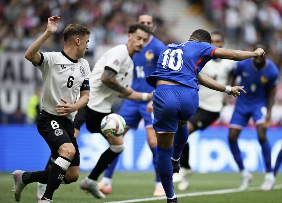 包含意甲球队备战欧战，迎来挑战与机遇的词条